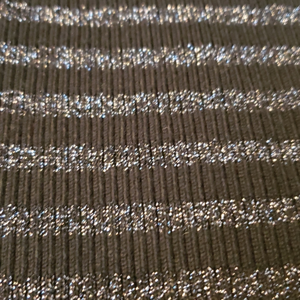Tank Top-Medium - Picture 6 of 6